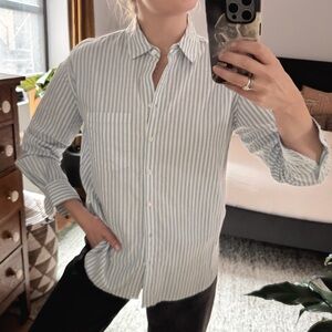 Trovata Blue and White Casual Button Down Shirt